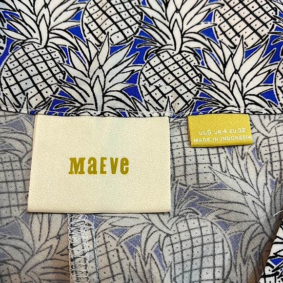 Maeve Pineapple Print Shorts 0 - Picture 4 of 7